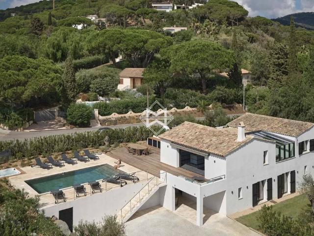 Villa de 7 pièces de luxe en location La Croix Valmer, Provence Alpes Côte d'Azur