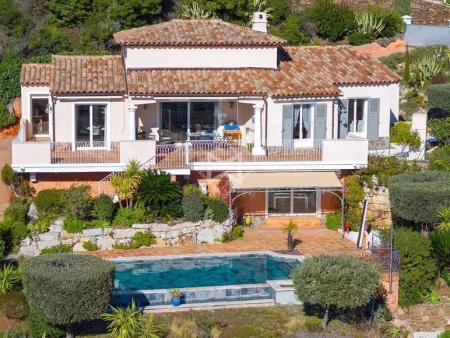 Villa de 7 pièces de luxe en vente Cavalaire sur Mer, France