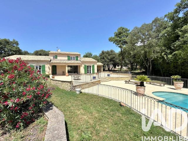 Villa de luxe de 7 pièces en vente Castillon du Gard, Occitanie