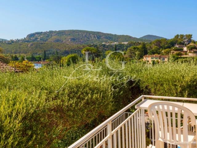 Villa de 7 pièces en centre ville