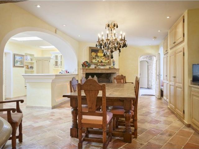 Villa de 8 chambres de luxe en vente La Colle sur Loup, Provence Alpes Côte d'Azur