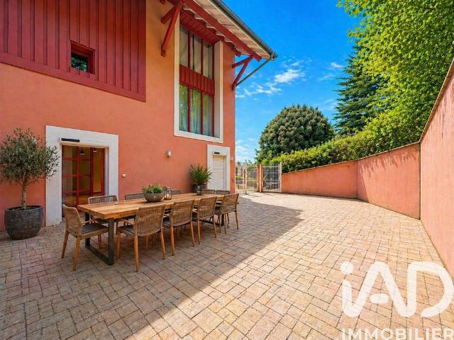 Villa de 8 pièces de luxe en location Chens sur Léman, France