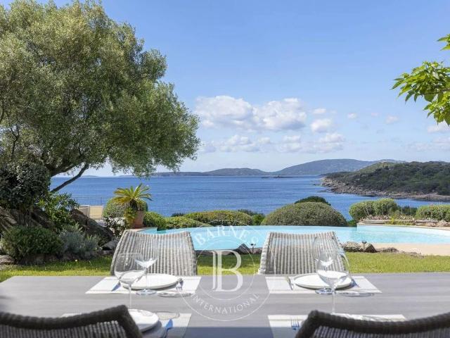 Villa de 8 pièces de luxe en location Sainte Lucie de Porto Vecchio, Corse