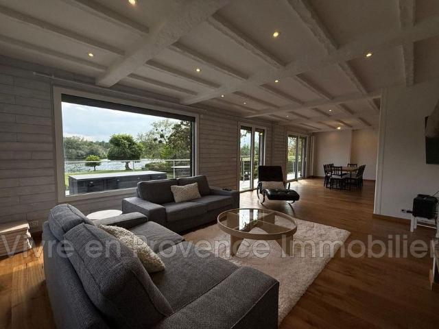Villa de 8 pièces de luxe en vente Nandy, France
