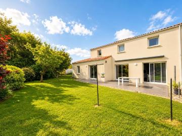 Villa de 8 pièces de luxe en vente Nesmy, France