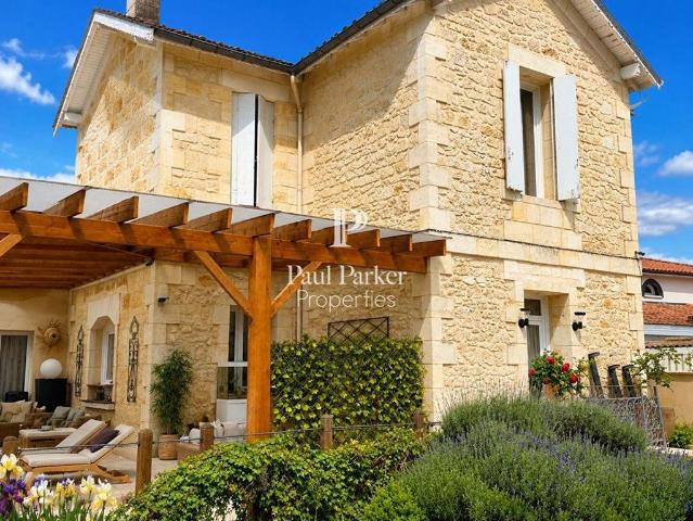 Villa de 8 pièces de luxe en vente Libourne, Nouvelle Aquitaine