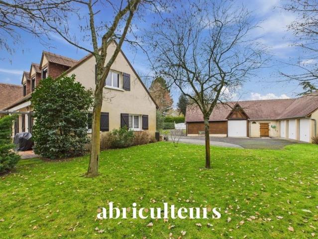 Villa de 8 pièces de luxe en vente Ruaudin, France