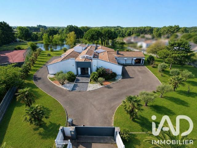 Villa de 8 pièces de luxe en vente Saint Révérend, Pays de la Loire
