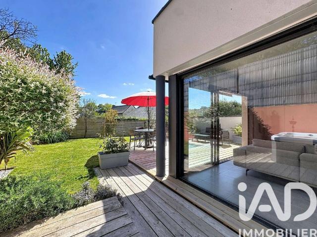 Villa de 8 pièces de luxe en vente Vern sur Seiche, Bretagne