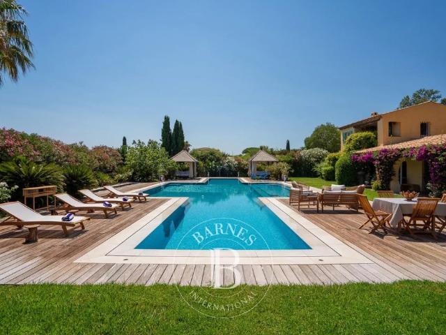 Villa de luxe de 9 pièces en location Grimaud, France