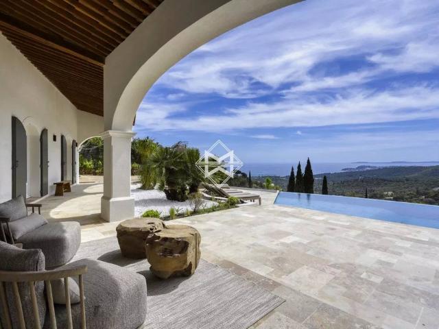 Villa de 9 pièces de luxe en location La Croix Valmer, Provence Alpes Côte d'Azur