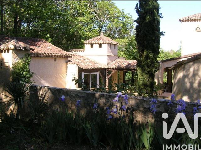 Villa de 10 pièces de luxe en vente Mazeyrolles, France