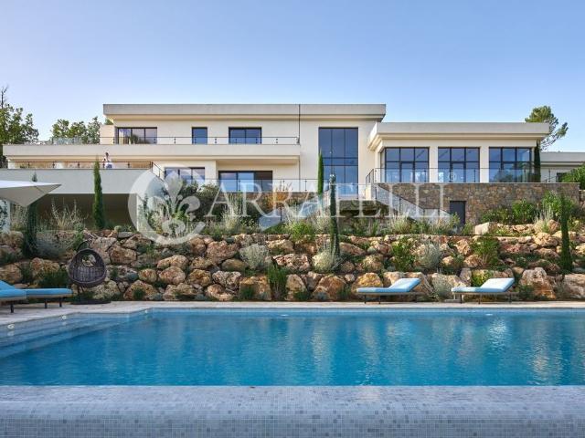 Villa de 11 pièces de luxe en location Tourrettes, Provence Alpes Côte d'Azur