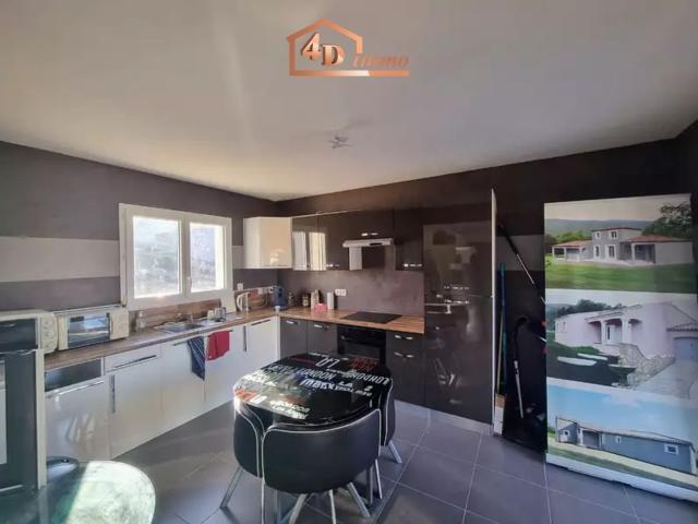 Villa de 120 m2 RUOMS 120m² Ruoms