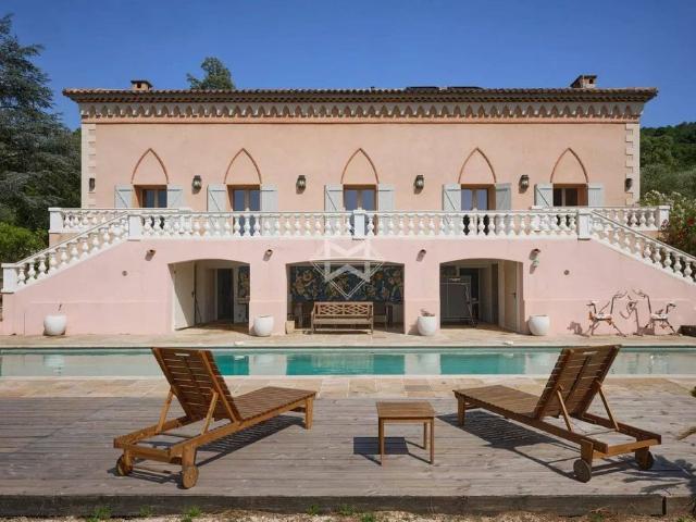 Villa de 18 pièces de luxe en location Cogolin, France