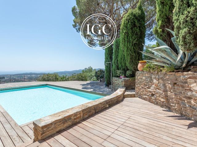 Villa de 200 m2 avec vue mer à Bormes les Mimosas