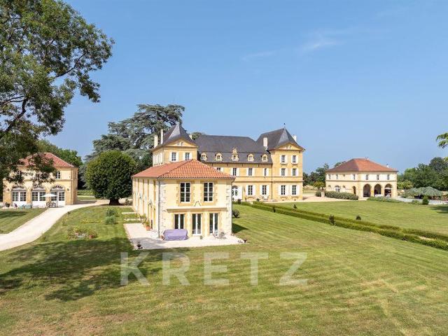 Villa de 266 m² aux volumes exceptionnels 266m² Bergerac