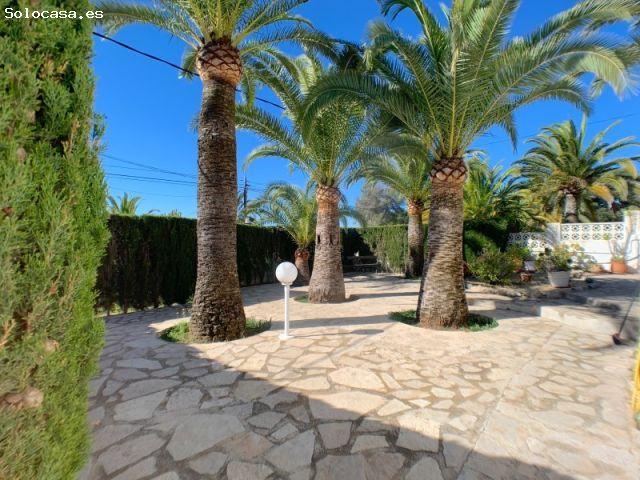 Villa de 3 habitaciones en Moraira con vistas al mar
