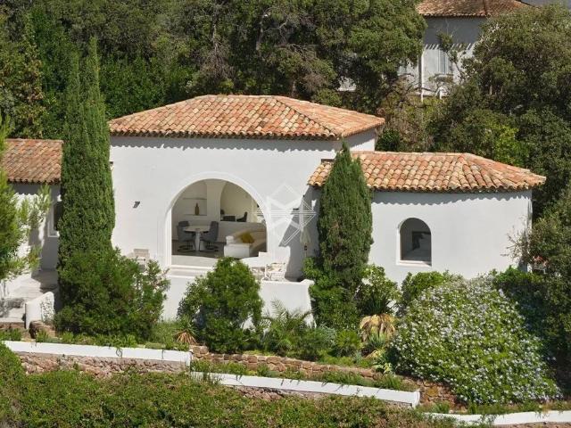 Villa de 3 pièces de luxe en location Agay, France