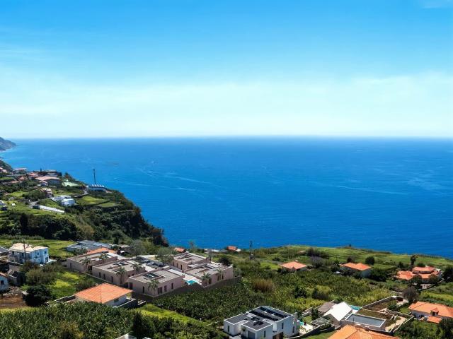 Villa de 3 quartos com piscina privada e vistas diretas para. 230m² Estreito Da Calheta