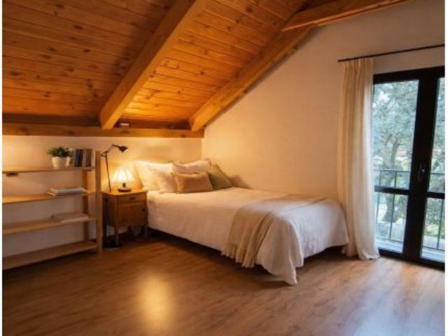 Villa de Autor en Navalafuente | Piedra y Madera | Bosque Privado 1.650m2 | Sierra Norte