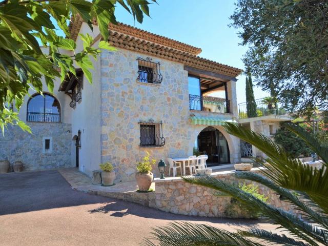 Villa De Caractère Vue Mer 224m² Agay