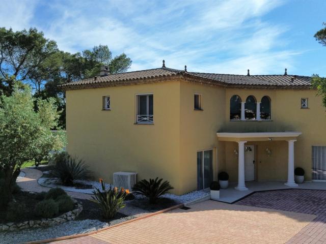 Villa de charme à Valescure Saint Raphael 177m² Saint Raphaël