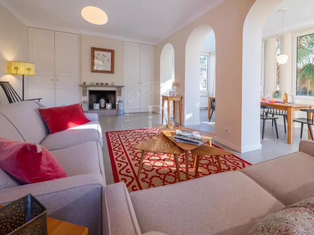 Villa de charme avec piscine et terrain plat 143m² Villefranche sur Mer