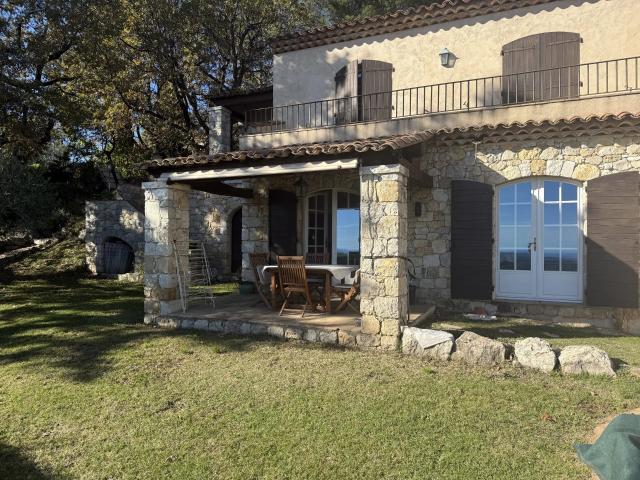 Villa De Charme Vue Mer 5 pieces Chateauneuf 200m² Châteauneuf Grasse