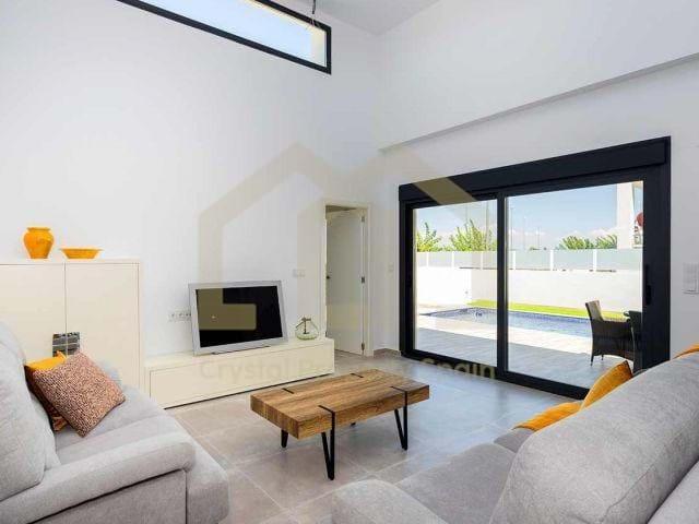 VILLA DE DISEÑO MEDITERRANEO CERCA DE TODO