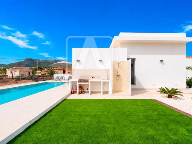 Villa de diseño moderno de nueva construcción en venta en Ca. 190m² Calpe Calp