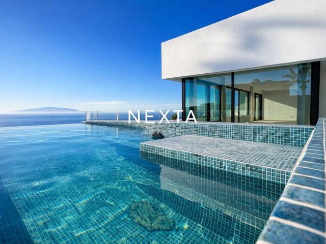 Villa de lujo minimalista en Abama con vistas al mar y al ca. 330m² Abama