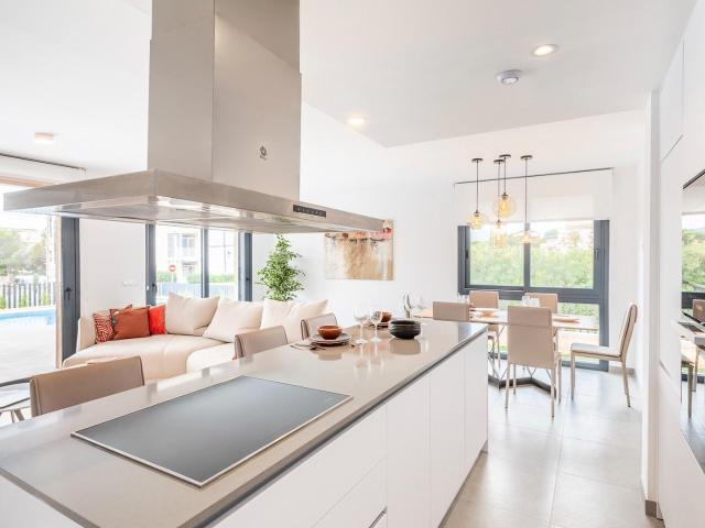 Villa de Lujo con Piscina en Cala Ratjada Última disponible!