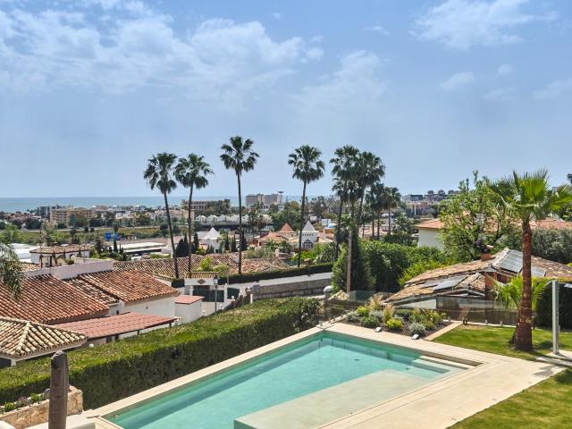 VILLA DE LUJO EN CHURRIANA, MÁLAGA