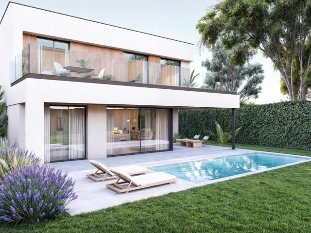 VILLA DE LUJO EN ESTEPONA DE OBRA NUEVA
