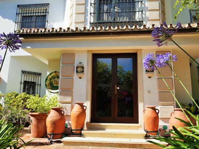 Villa de lujo en venta. MáLAGA