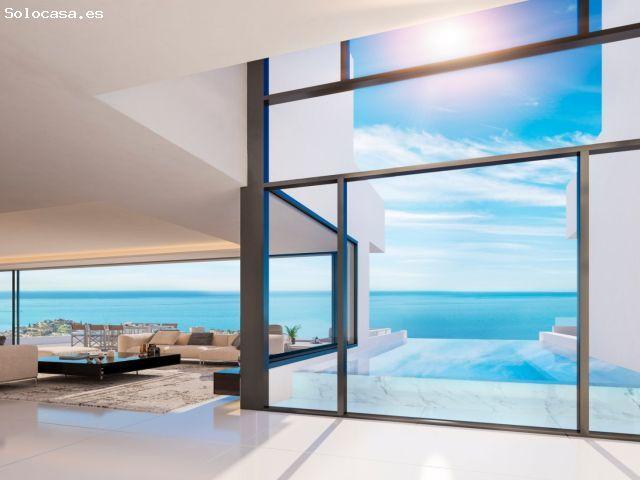 Villa de Lujo en Venta en Benalmádena Costa, Málaga
