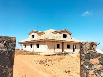 Villa de lujo en venta. VILLAVERDE