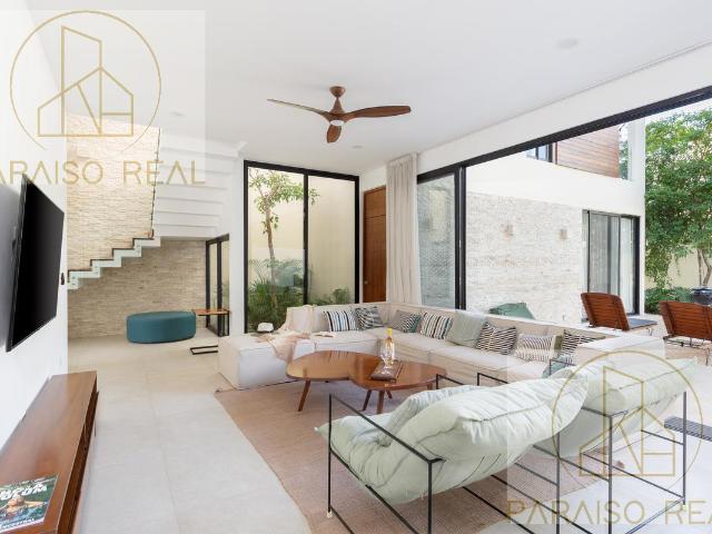 Villa de lujo 4hab en Aldea Zama Private con piscina y seguridad 24h