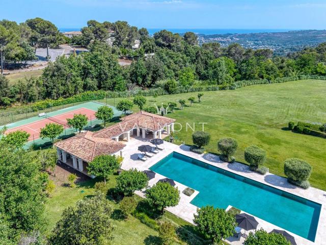 Villa de luxe contemporaine au charme provençal 690m² Saint Paul de Vence