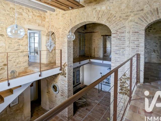Villa de luxe de 14 pièces en vente Saint Michel d'Euzet, France
