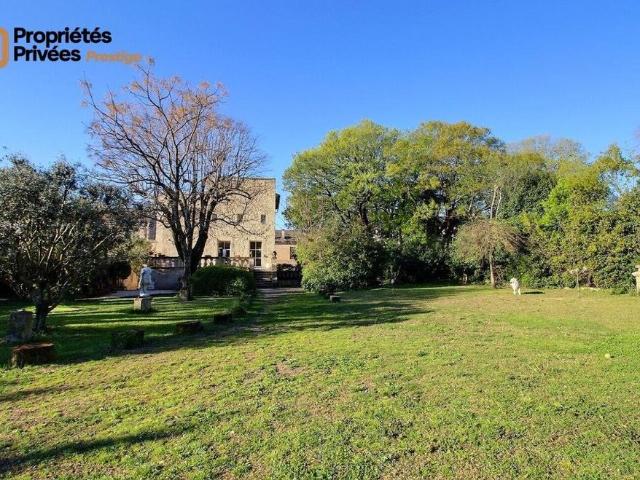 Villa de luxe de 10 pièces en vente Uzès, Occitanie