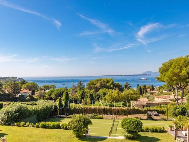 Villa de luxe de 10 pièces en vente Antibes, France