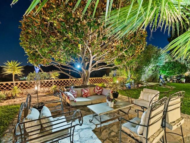 Villa de luxe de 10 pièces en vente Biot, Provence Alpes Côte d'Azur