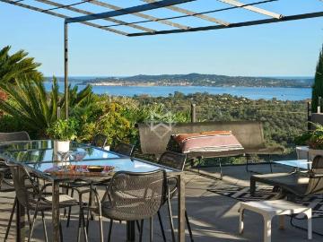 Villa de luxe de 10 pièces en location Grimaud, Provence Alpes Côte d'Azur