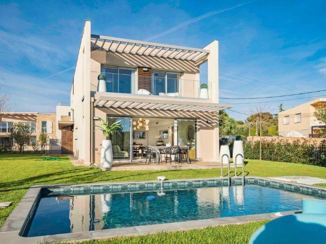 Villa de luxe de 4 chambres en vente 06600, Antibes, Alpes Maritimes, Provence Alpes Côte d'Azur