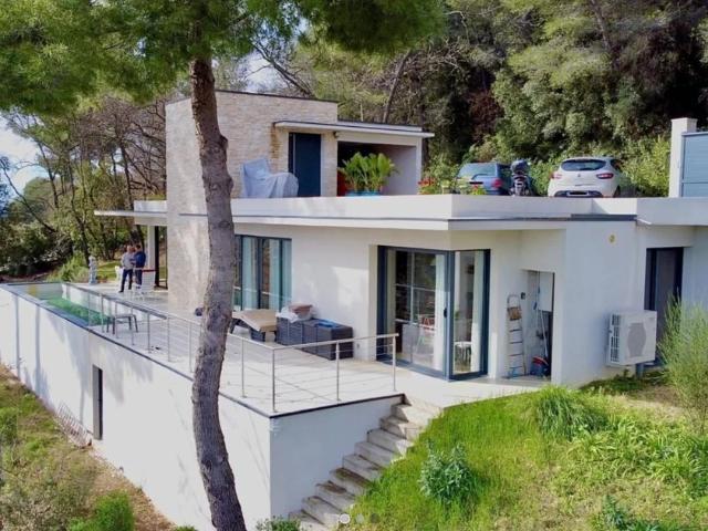 Villa de 4 pièces de luxe en location Tourrettes sur Loup, France
