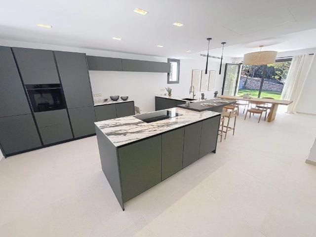 Villa de luxe de 4 pièces en vente Cannes, France