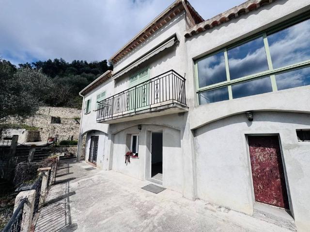 Villa de luxe de 4 pièces en vente Cantaron, Provence Alpes Côte d'Azur