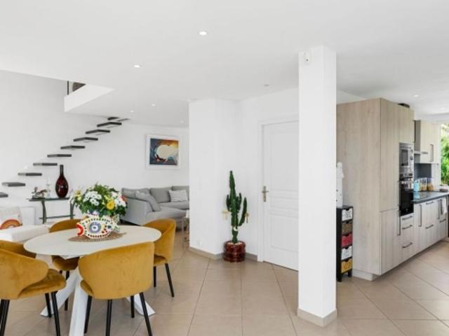 Villa de luxe de 4 pièces en vente Èze, Provence Alpes Côte d'Azur